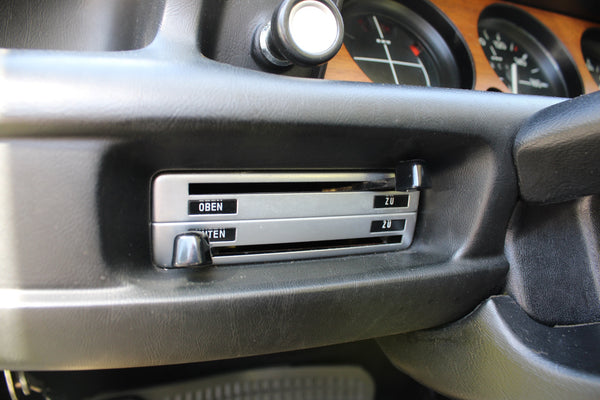 BMW 2002 Automatic - im Kundenauftrag (Restauriert, Velours, Edition L)