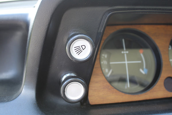 BMW 2002 Automatic - im Kundenauftrag (Restauriert, Velours, Edition L)