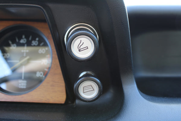 BMW 2002 Automatic - im Kundenauftrag (Restauriert, Velours, Edition L)