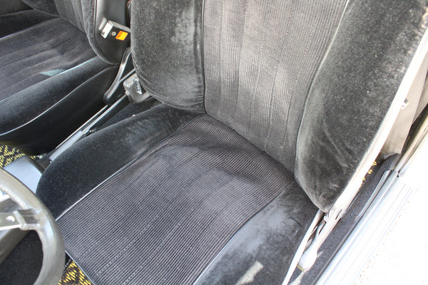 BMW 2002 Automatic - im Kundenauftrag (Restauriert, Velours, Edition L)