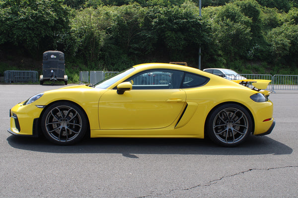 Porsche Cayman 718 GT4 - im Kundenauftrag (PASM, PTV, PCM, Approved 09/2026)