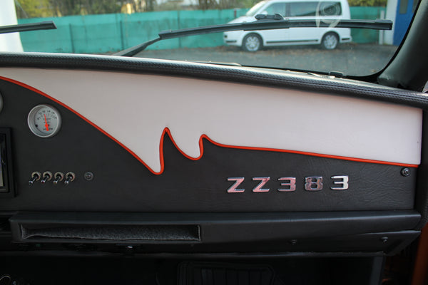 Chevrolet C1500 5,7L Fleetside Short Bed - Im Kundenauftrag (Umfangreich überarbeitet, TÜV, Holley, Borla, Auto Meter)