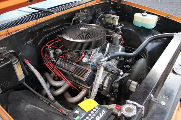 Chevrolet C1500 5,7L Fleetside Short Bed - Im Kundenauftrag (Umfangreich überarbeitet, TÜV, Holley, Borla, Auto Meter)