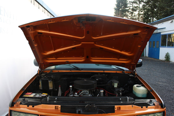 Chevrolet C1500 5,7L Fleetside Short Bed - Im Kundenauftrag (Umfangreich überarbeitet, TÜV, Holley, Borla, Auto Meter)