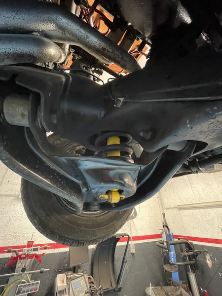 Chevrolet C1500 5,7L Fleetside Short Bed - Im Kundenauftrag (Umfangreich überarbeitet, TÜV, Holley, Borla, Auto Meter)