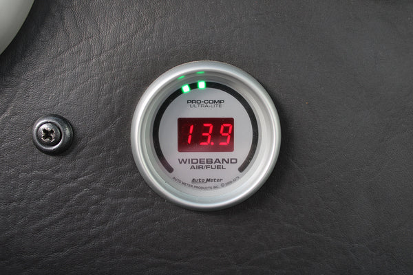 Chevrolet C1500 5,7L Fleetside Short Bed - Im Kundenauftrag (Umfangreich überarbeitet, TÜV, Holley, Borla, Auto Meter)