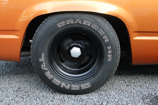 Chevrolet C1500 5,7L Fleetside Short Bed - Im Kundenauftrag (Umfangreich überarbeitet, TÜV, Holley, Borla, Auto Meter)