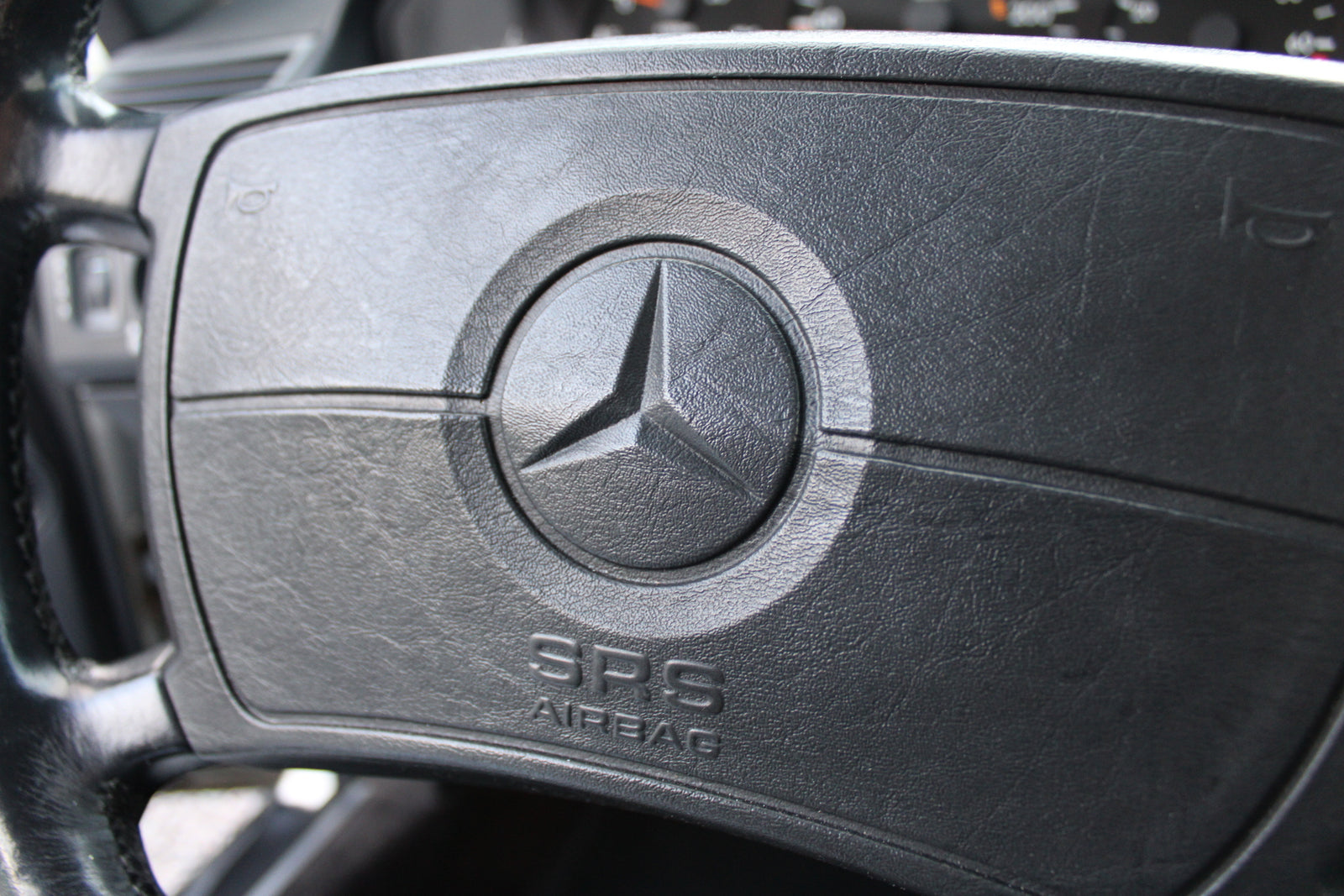 2025 - Mercedes-Benz 300SL (1990) Bild 29