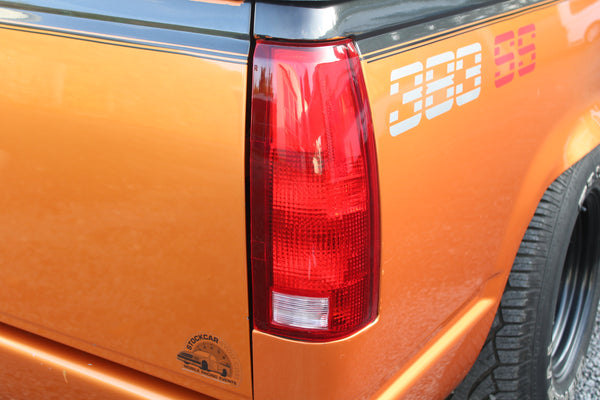 Chevrolet C1500 5,7L Fleetside Short Bed - Im Kundenauftrag (Umfangreich überarbeitet, TÜV, Holley, Borla, Auto Meter)