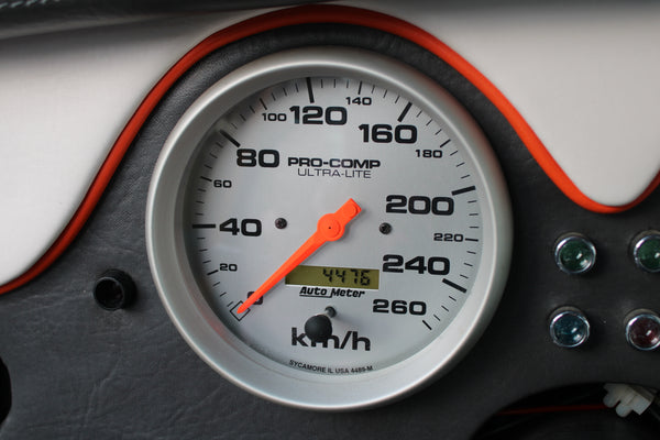 Chevrolet C1500 5,7L Fleetside Short Bed - Im Kundenauftrag (Umfangreich überarbeitet, TÜV, Holley, Borla, Auto Meter)