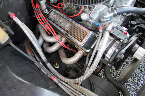 Chevrolet C1500 5,7L Fleetside Short Bed - Im Kundenauftrag (Umfangreich überarbeitet, TÜV, Holley, Borla, Auto Meter)