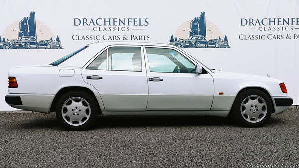 2023 - Mercedes-Benz 200 E (W124) (1990)