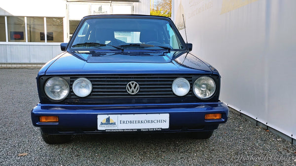 VW Golf I Cabriolet (155 2H) (1990).