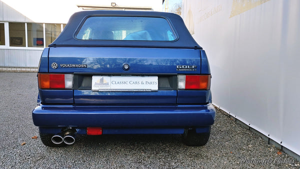VW Golf I Cabriolet (155 2H) (1990).