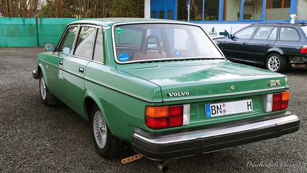 2022 - Volvo 244 DL (1979)