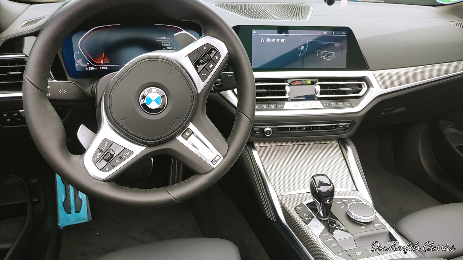 2022 - BMW 420i Cabriolet (G23) (2021) Bild 8