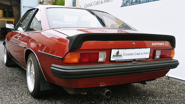 Opel Manta B 2.0 E Berlinetta (Schiebedach, Velours, Alufelgen) (1983).