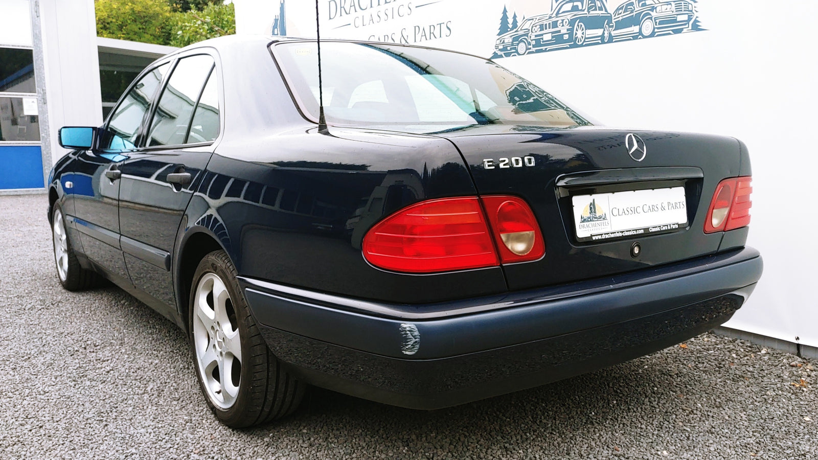 2022 - Mercedes-Benz E 200 (W210) (1995) Bild 8