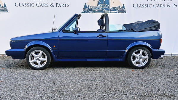 VW Golf I Cabriolet (155 2H) (1990).