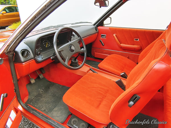 Opel Manta B 2.0 E Berlinetta (Schiebedach, Velours, Alufelgen) (1983).