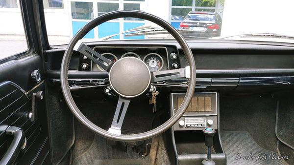 BMW 2002 (1968) (Schiebedach, Ausstellfenster, Alufelgen)