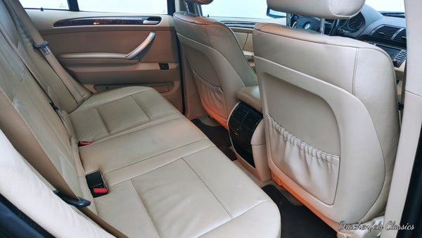 BMW X5 3.0iA (AHK, Vollleder, Navi, 20" Alus) (2003).
