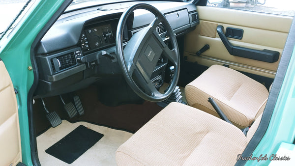 2022 - Volvo 244 DL (1979)
