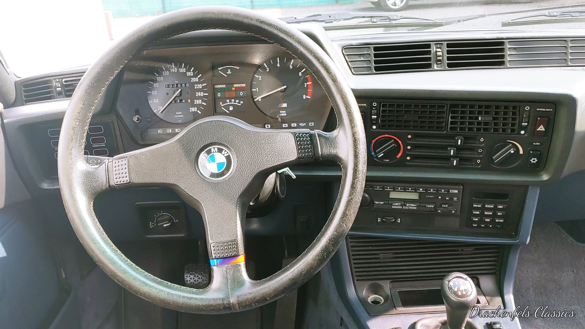 BMW M635 CSi (ESSD, Vollleder, Schalter, Katlos) (1984)