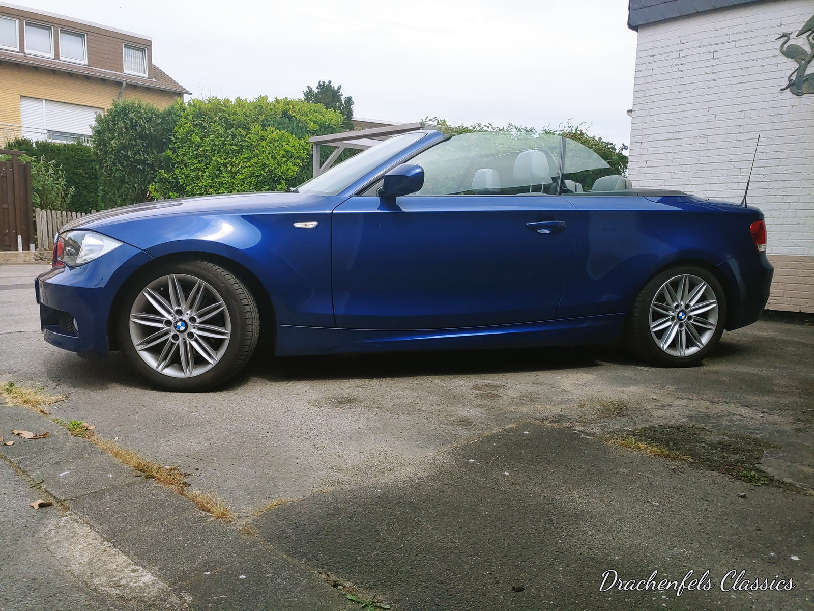 2021 - BMW 118i Cabriolet (2009) Bild 5