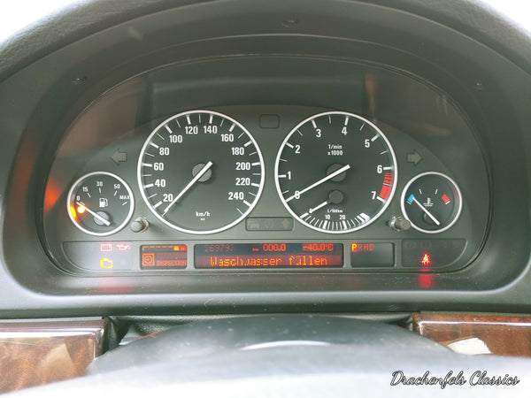 BMW 530iA Touring (E39) Edition Exclusive (2002).