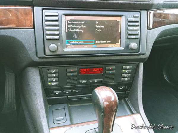 BMW 530iA Touring (E39) Edition Exclusive (2002).