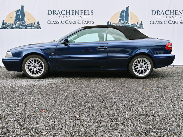 Volvo C70 2.0T Cabriolet (2001).
