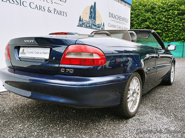 Volvo C70 2.0T Cabriolet (2001).