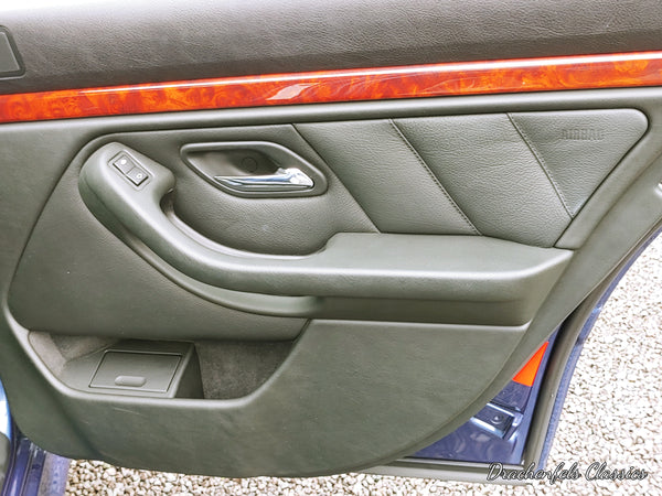 2022 - Alpina B10 V8S (2002)