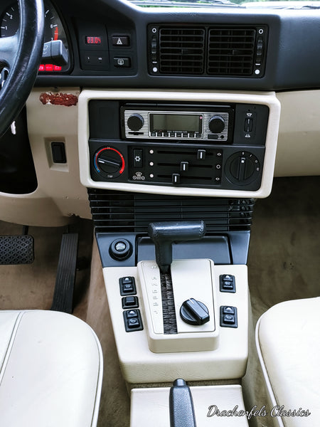 2022 - BMW 535i (E28) (1986)