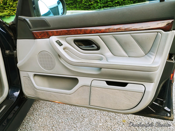 2021 - BMW 728i (E38) (1998)
