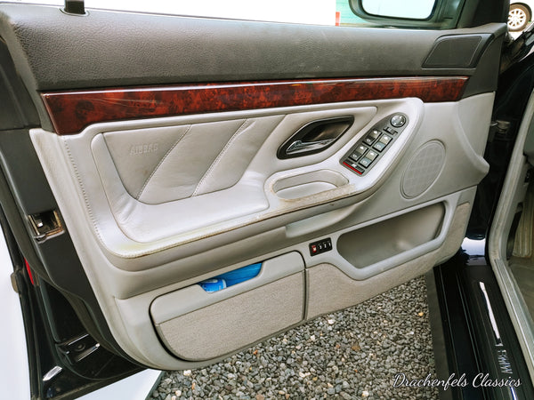 2021 - BMW 728i (E38) (1998)