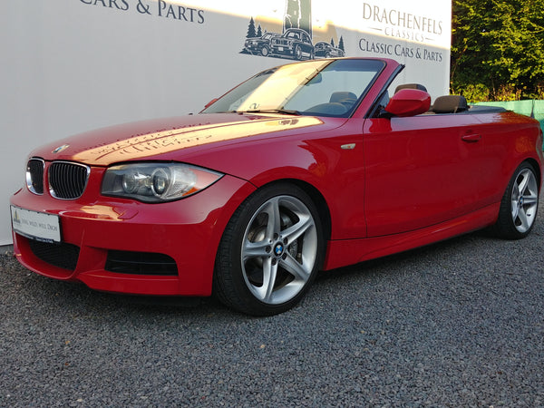 BMW 135i Cabriolet (Handschalter, Klimaautomatik) (2011).