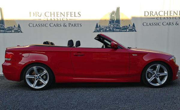 BMW 135i Cabriolet (Handschalter, Klimaautomatik) (2011).