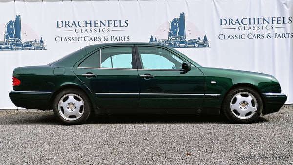 Mercedes-Benz E320 (W210) 1. Hand, Amazonitgrün metallic (1997)