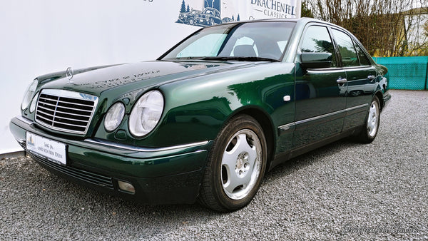 Mercedes-Benz E320 (W210) 1. Hand, Amazonitgrün metallic (1997)