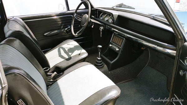 BMW 2002 (1968) (Schiebedach, Ausstellfenster, Alufelgen)
