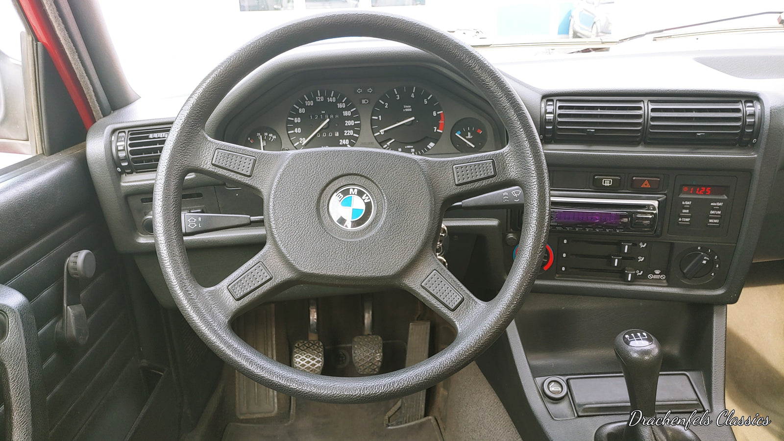 2022 - BMW 318i (E30) (1989) Bild 23