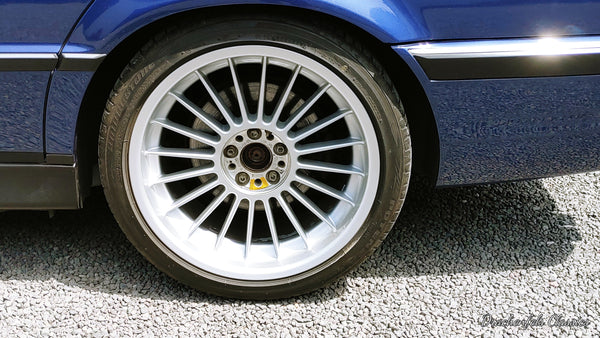 2022 - Alpina B12 5.7 (kurz) (1996)