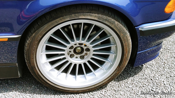 2022 - Alpina B12 5.7 (kurz) (1996)