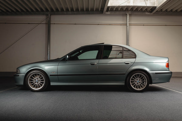 2020 - BMW 530iA (E39) (2001)