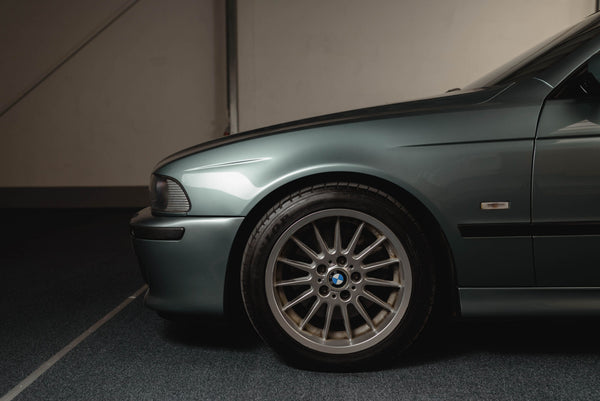 2020 - BMW 530iA (E39) (2001)