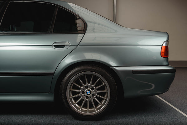 2020 - BMW 530iA (E39) (2001)