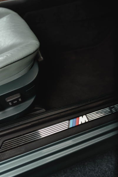 2020 - BMW 530iA (E39) (2001)